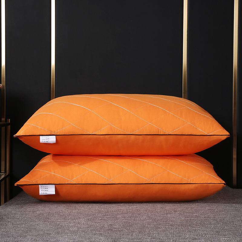 新款羽丝棉枕头家用宾馆单人枕芯柔软舒适靠枕：绗绣-桔