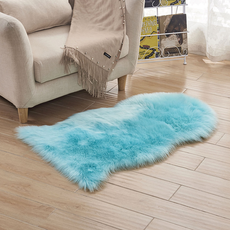 创意床边地毯地垫长毛绒家居茶几沙发脚垫卧室飘窗垫：浅蓝色