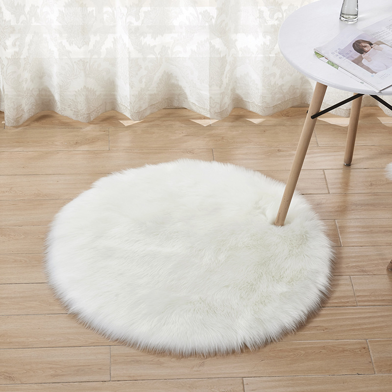 长毛绒地毯瑜伽地垫床边脚垫仿澳洲仿羊毛地毯家用装饰：白色