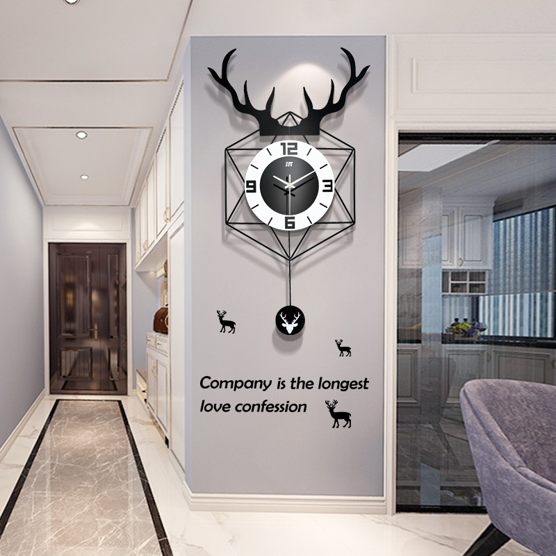 新品北欧鹿头钟表挂钟 客厅创意个性家居装饰亚克历摇摆鹿头装饰