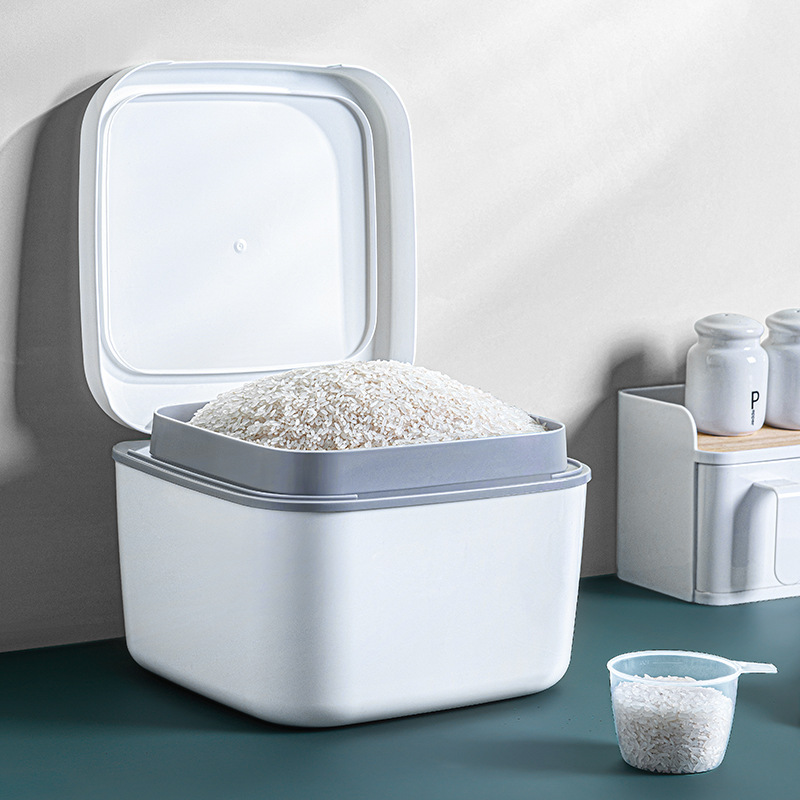 厨房大米面粉储蓄桶带盖式防潮防虫米桶储蓄罐带量杯食材收纳盒