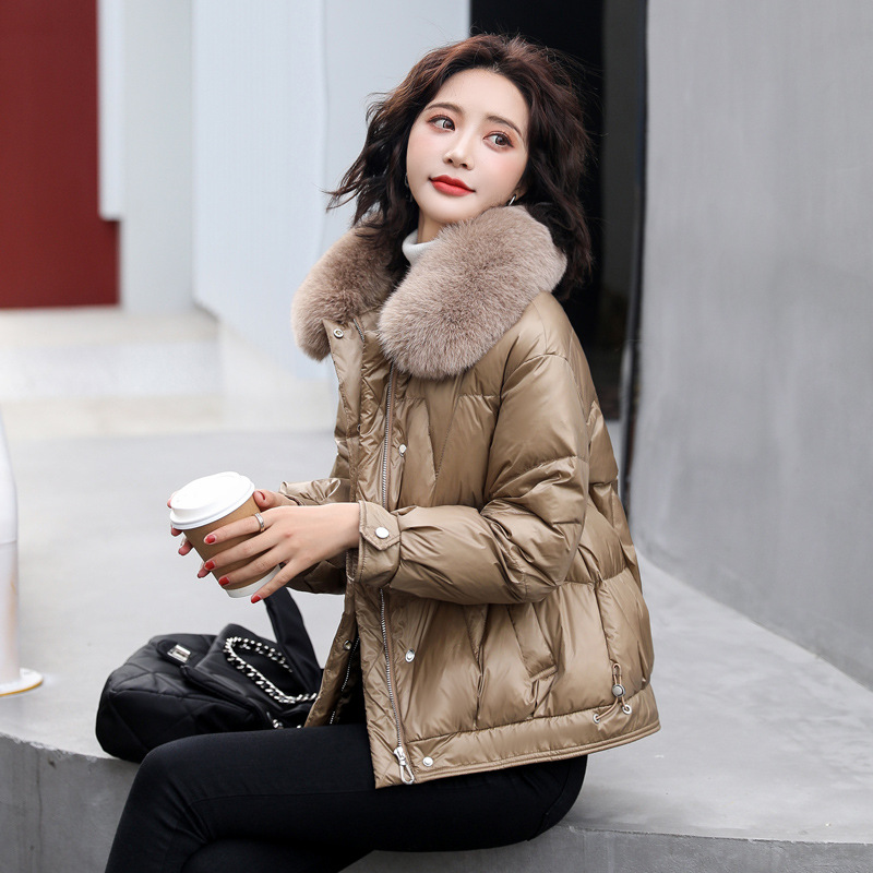 狐狸毛领短款羽绒服女装2021冬季新款气质韩版小个子白鸭绒外套：卡其色